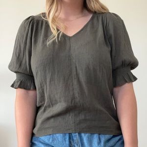 Caslon top puff sleeves dark green